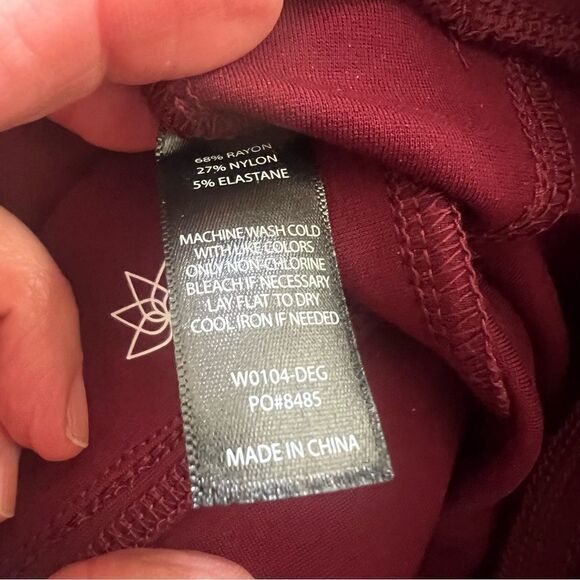 Betabrand Oxblood Wide or Boot Cut Yoga Dress Pants. Medium Petite. New with Tag - Picture 7 of 11